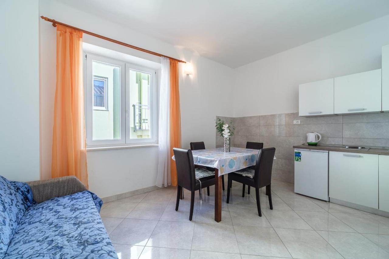 Beach Paradise Apartments Podstrana Exterior photo
