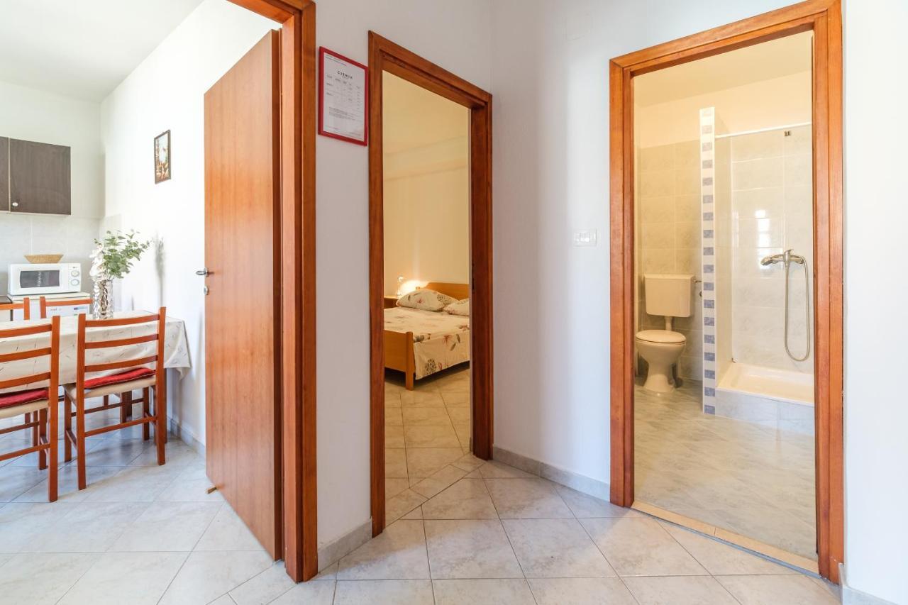 Beach Paradise Apartments Podstrana Exterior photo